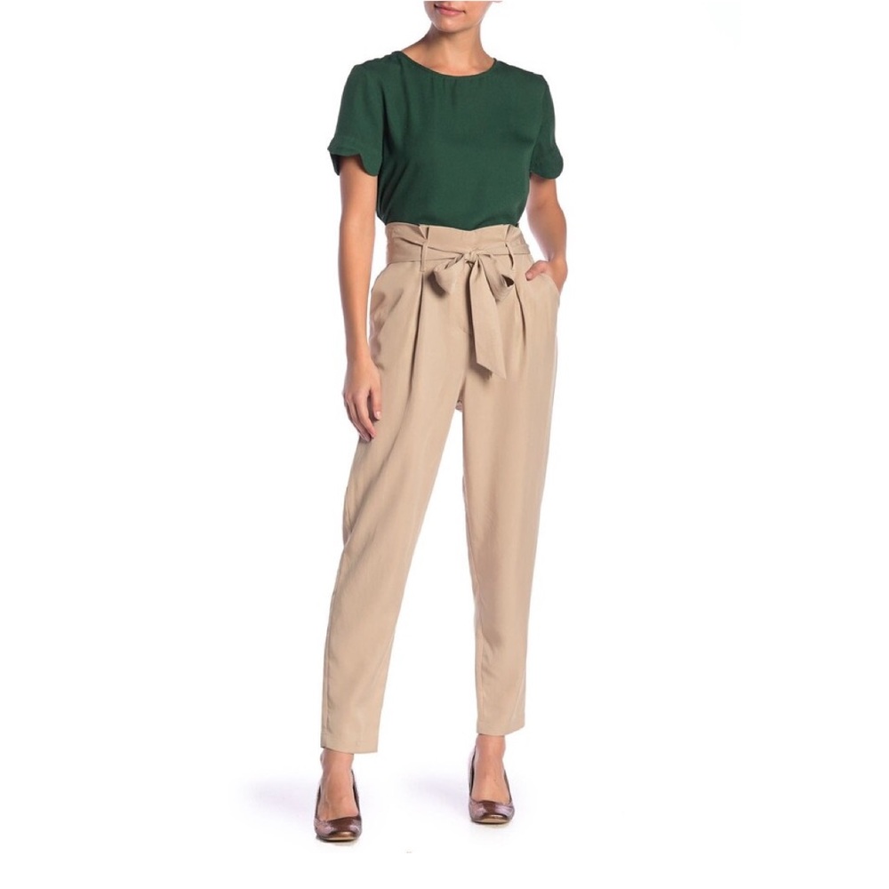 Socialite
Paperbag Trousers